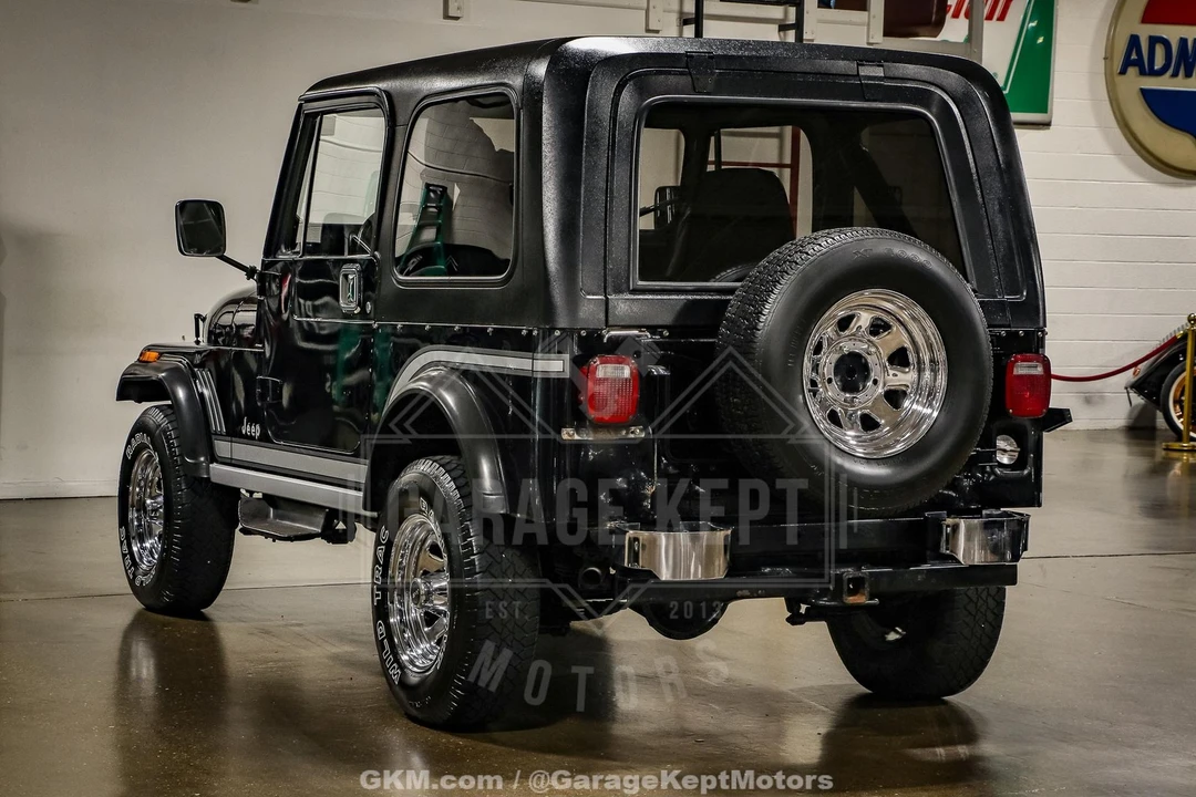 1985 Jeep CJ7 - Image 8 of 12