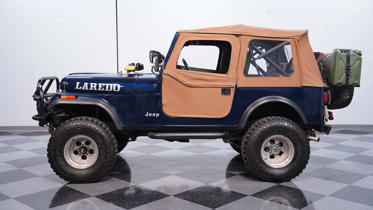 1985 Jeep CJ7 - Image 2 of 12