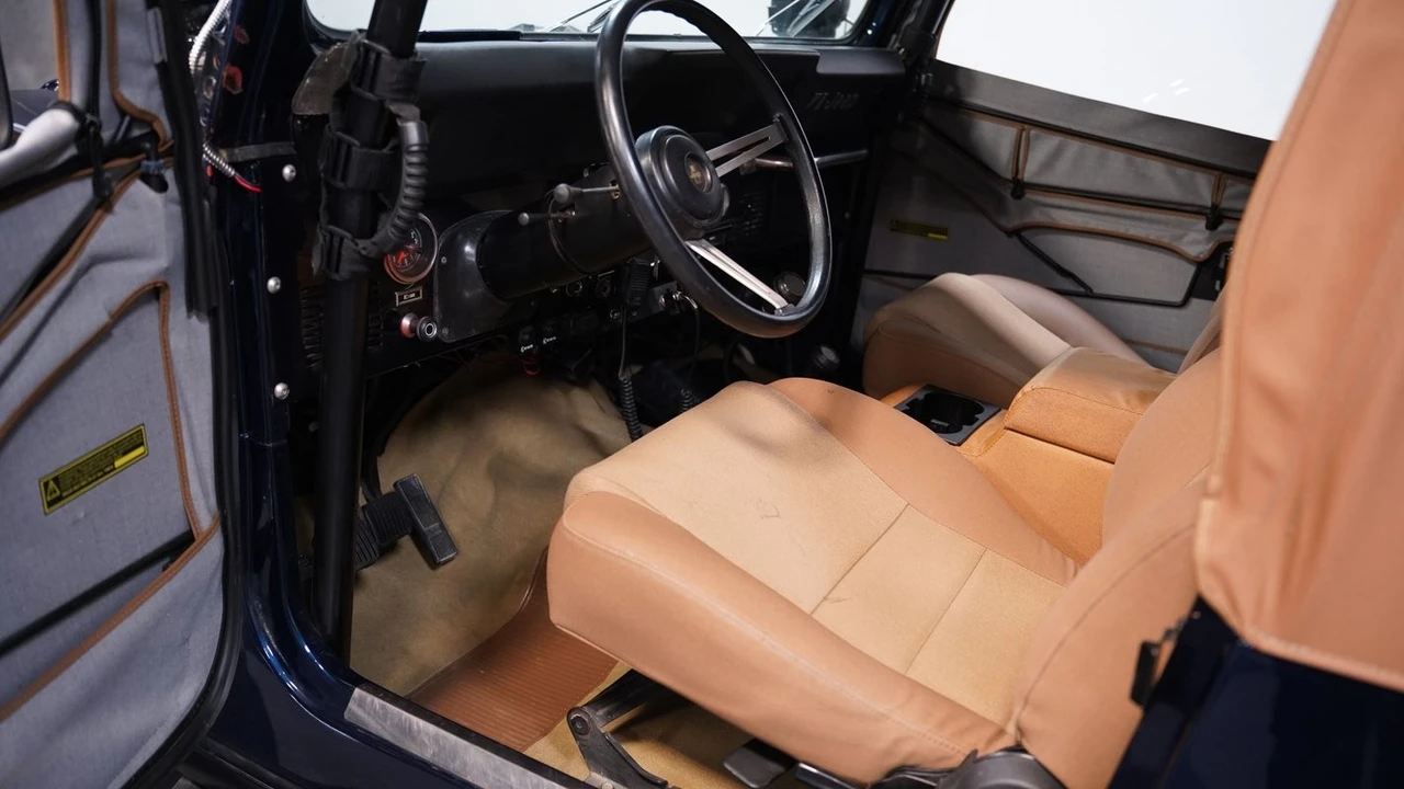 1985 Jeep CJ7 - Image 4 of 12