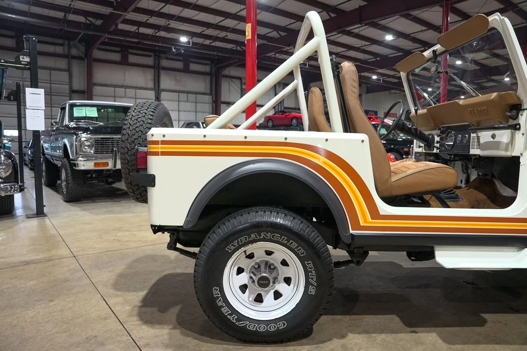 1985 Jeep CJ7 - Image 9 of 12