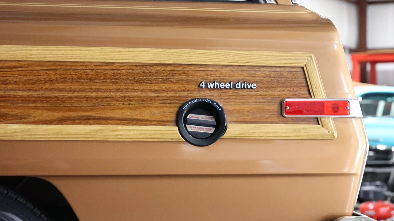 1985 Jeep - Image 25 of 31