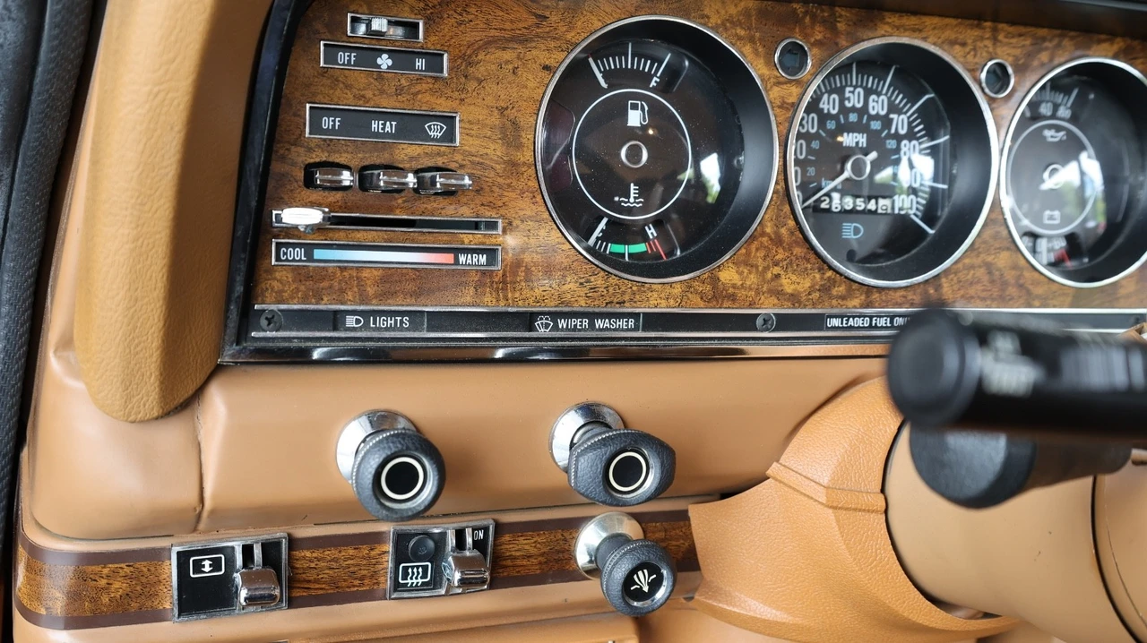 1985 Jeep - Image 10 of 31
