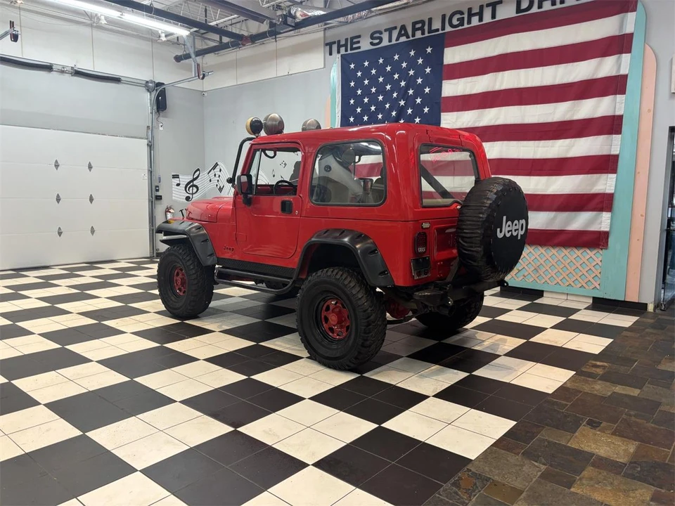 1985 Jeep CJ7 - Image 10 of 31