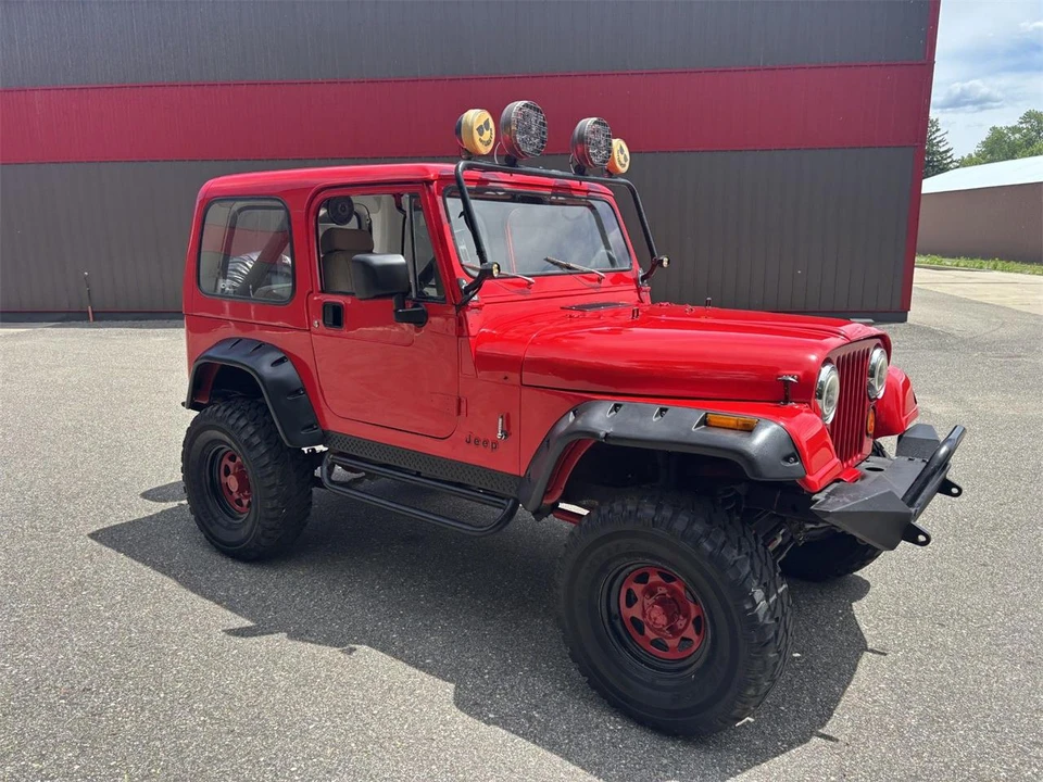 1985 Jeep CJ7 - Image 2 of 31