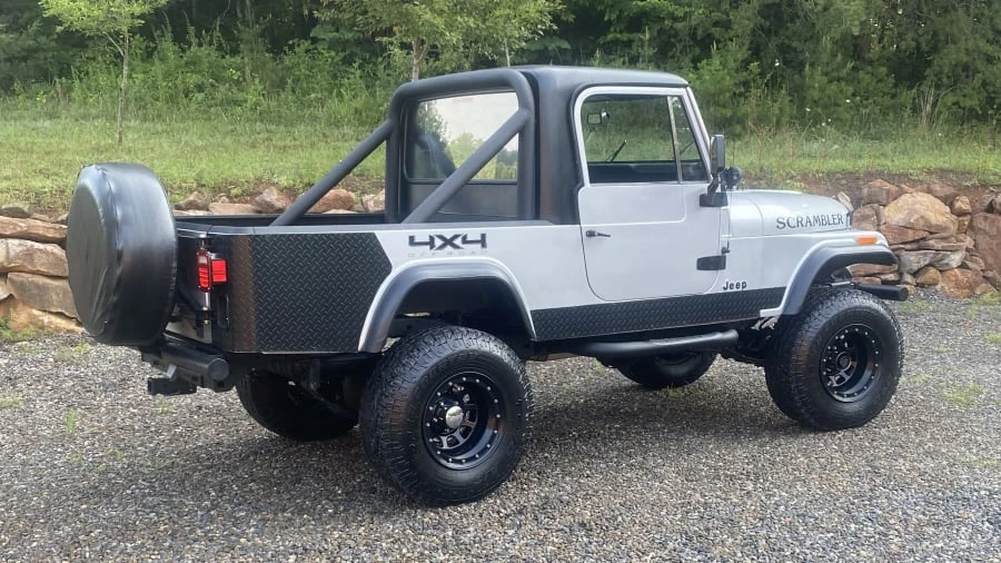 1985 Jeep CJ8 Scrambler - Image 2 of 5