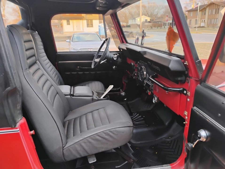 1985 Jeep CJ8 Scrambler - Image 3 of 10