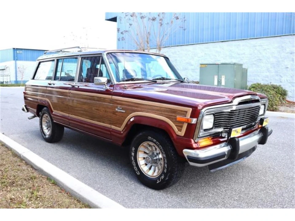 1985 Jeep SJ Wagoneer - Image 3 of 30