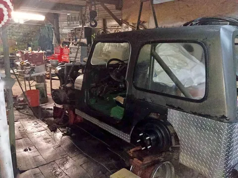 1985 Jeep Wrangler 4xe Black
