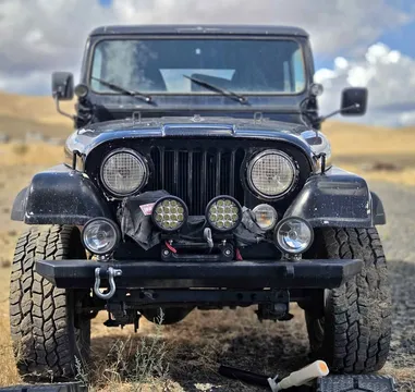 1985 Jeep Wrangler Willys Sport SUV 2D