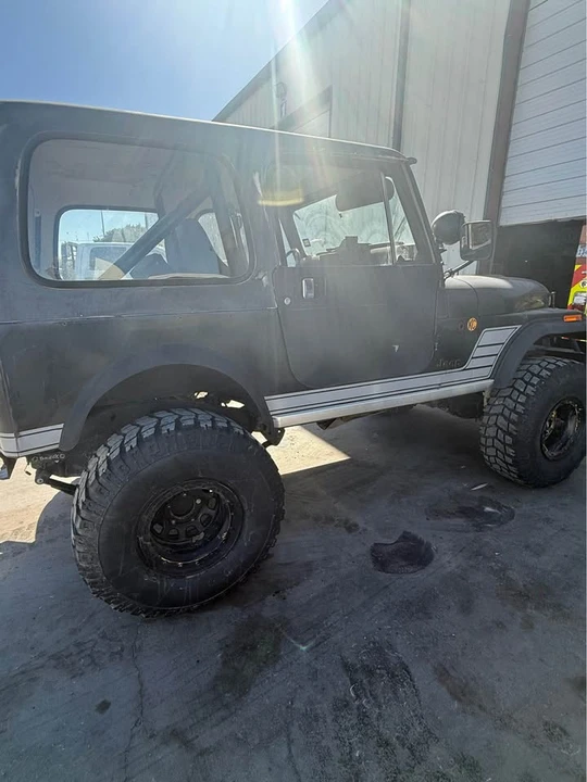 1985 Jeep CJ7 - Image 4 of 9