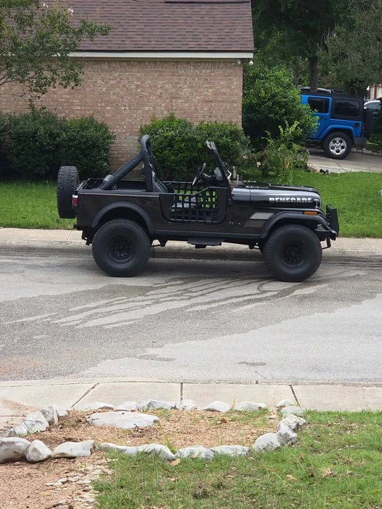 1985 Jeep CJ7 - Image 2 of 9