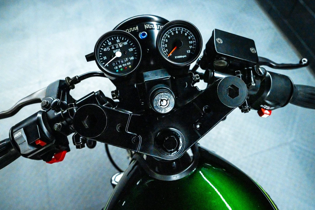 1985 Kawasaki Ninja - Image 4 of 6