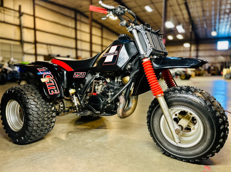 1985 Kawasaki KX - Image 8 of 30