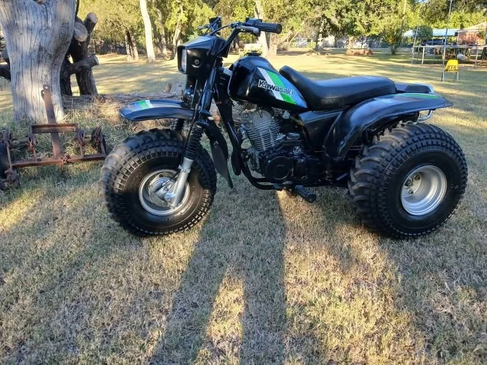 1985 Kawasaki - Image 2 of 3