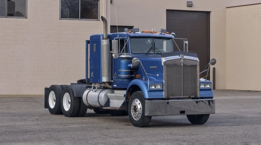 1985 Kenworth W900 - Image 6 of 25