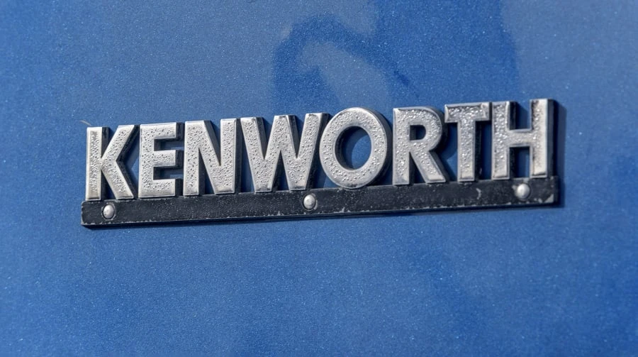 1985 Kenworth W900 - Image 10 of 25