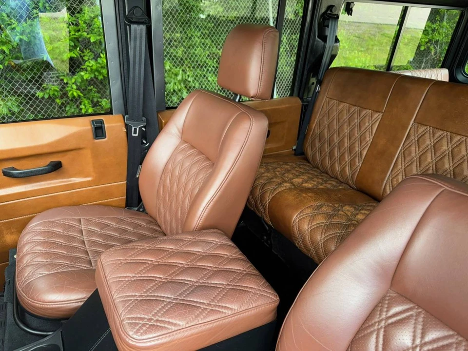 1985 Land Rover Defender 110 - Image 4 of 10