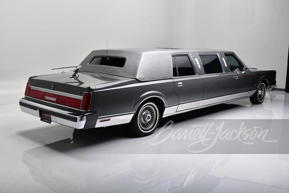 1985 Lincoln Town Car - Image 13 of 14