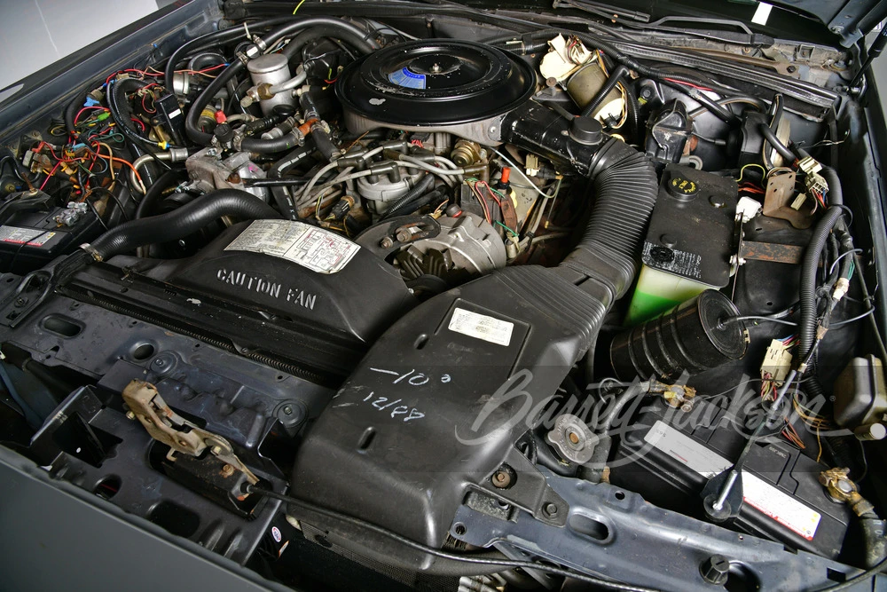 1985 Lincoln Town Car - Image 8 of 15