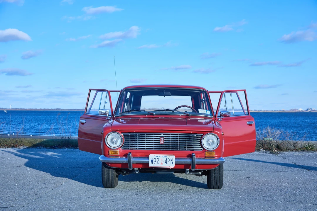 1985 Lada - Image 7 of 31