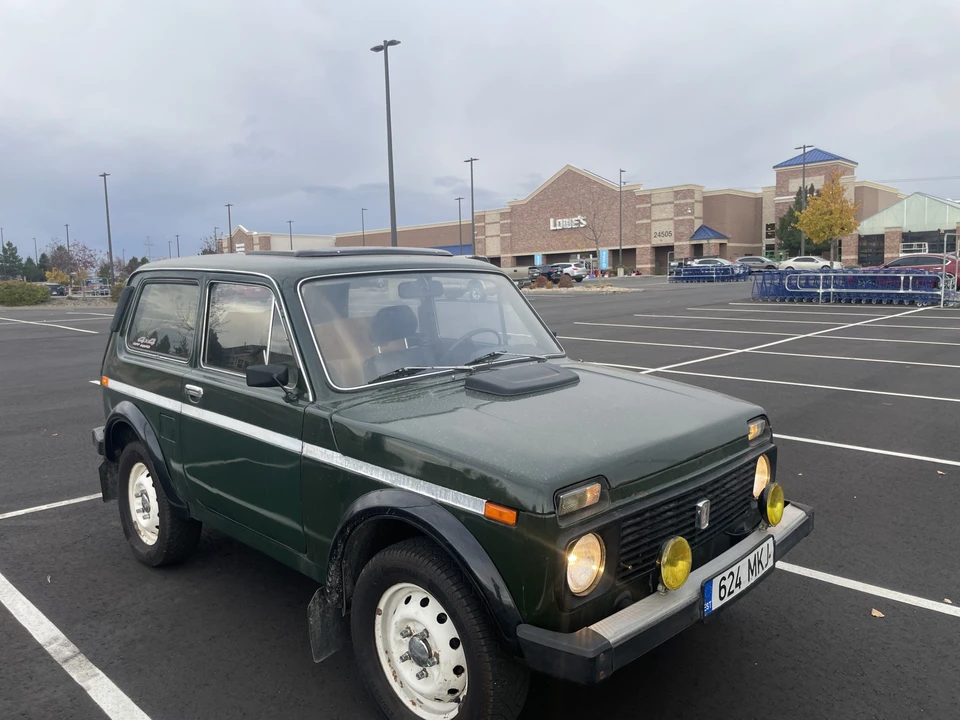 1985 Lada - Image 2 of 31