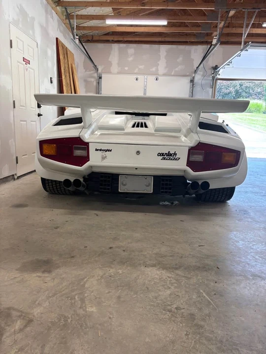 1985 Lamborghini Countach LP5000 Quattrovalvole - Image 2 of 10