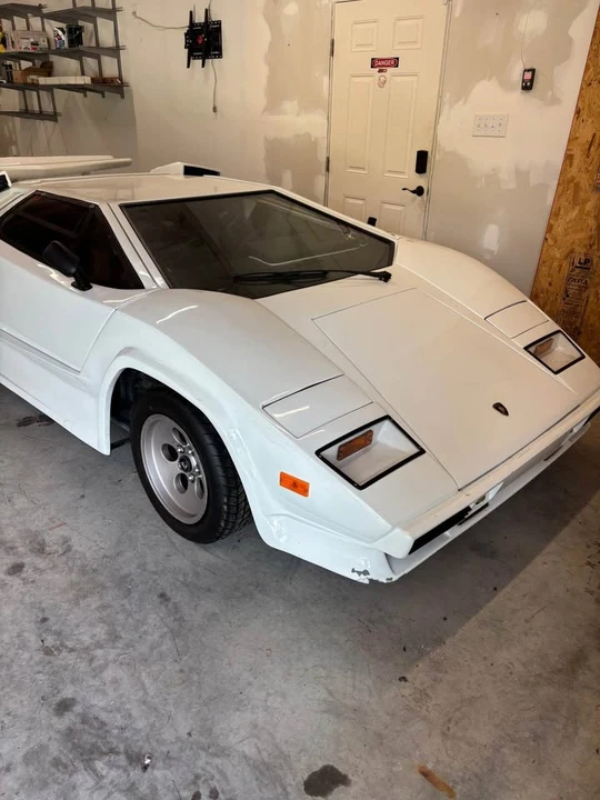 1985 Lamborghini Countach LP5000 Quattrovalvole - Image 3 of 10