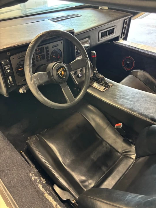 1985 Lamborghini Countach LP5000 Quattrovalvole - Image 9 of 10