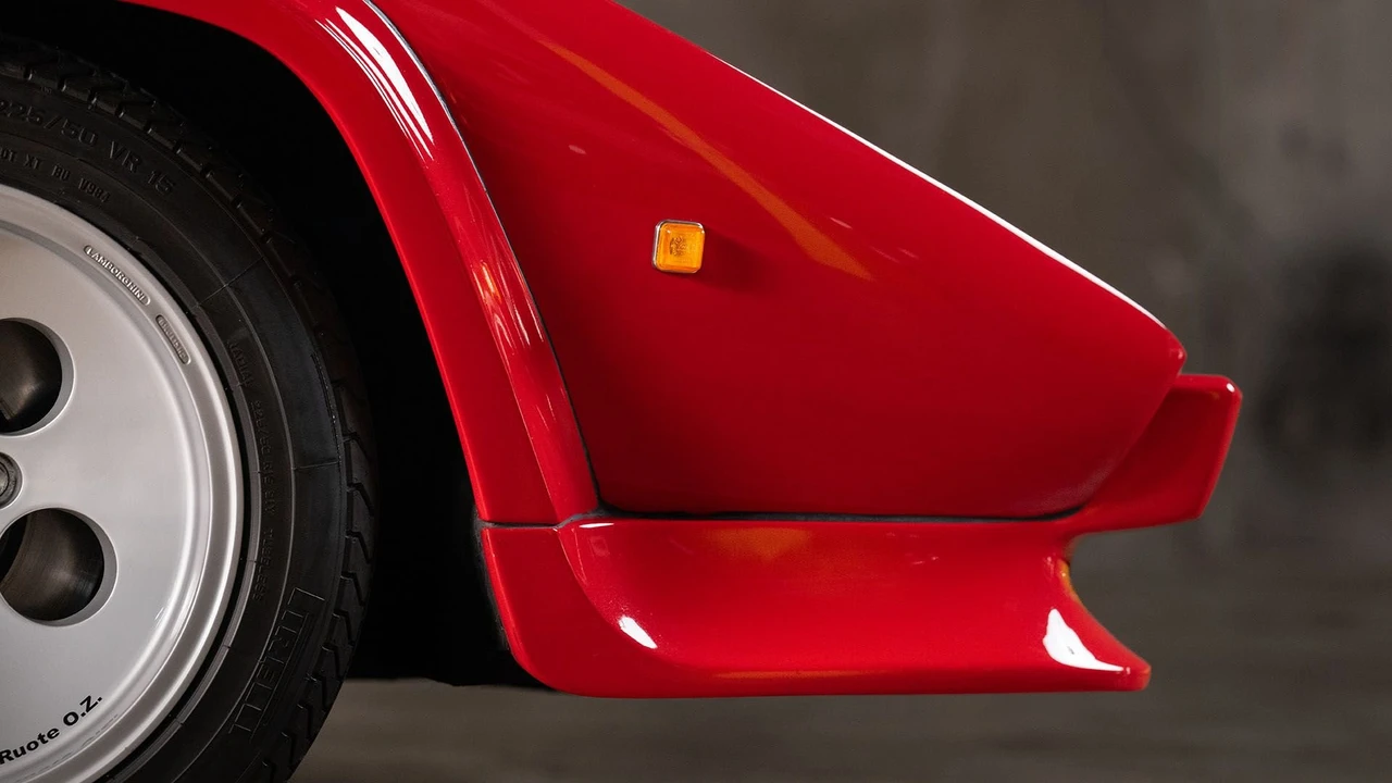 1985 Lamborghini Countach LP5000 Quattrovalvole - Image 25 of 31