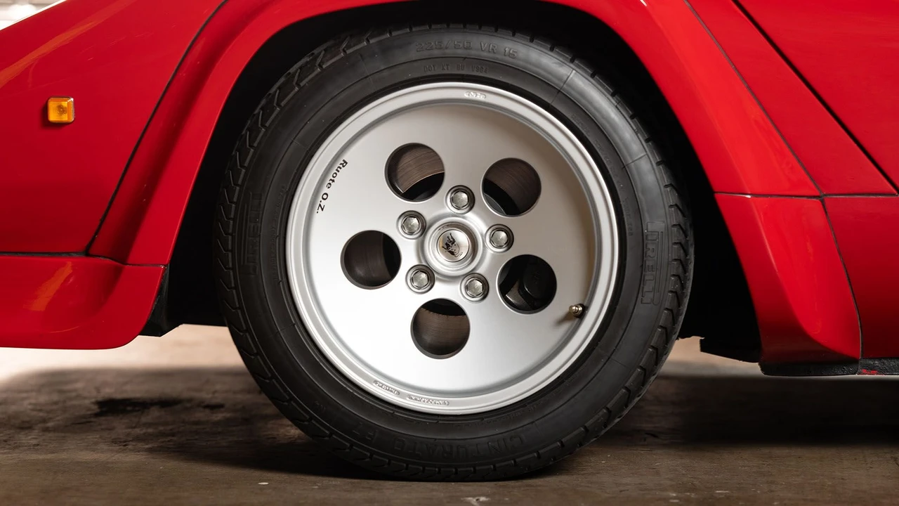 1985 Lamborghini Countach LP5000 Quattrovalvole - Image 29 of 31