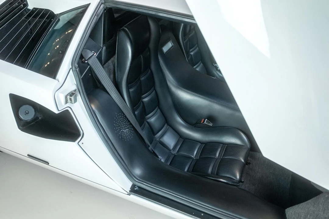 1985 Lamborghini Countach LP500 S - Image 21 of 30