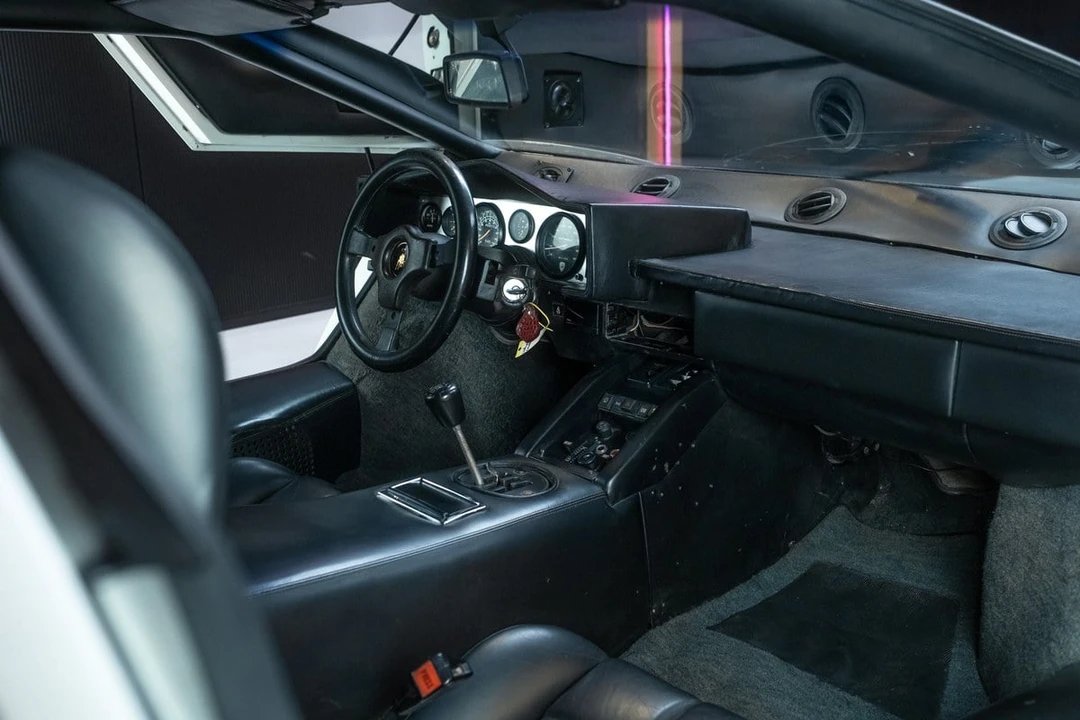 1985 Lamborghini Countach LP500 S - Image 28 of 30