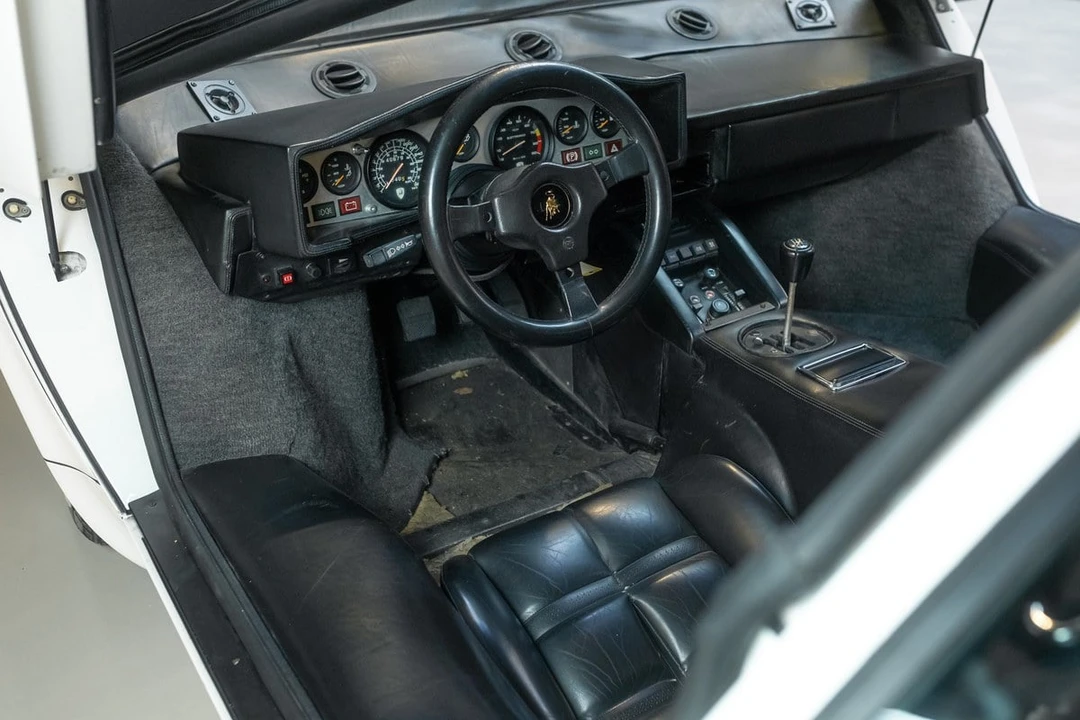 1985 Lamborghini Countach LP500 S - Image 30 of 30