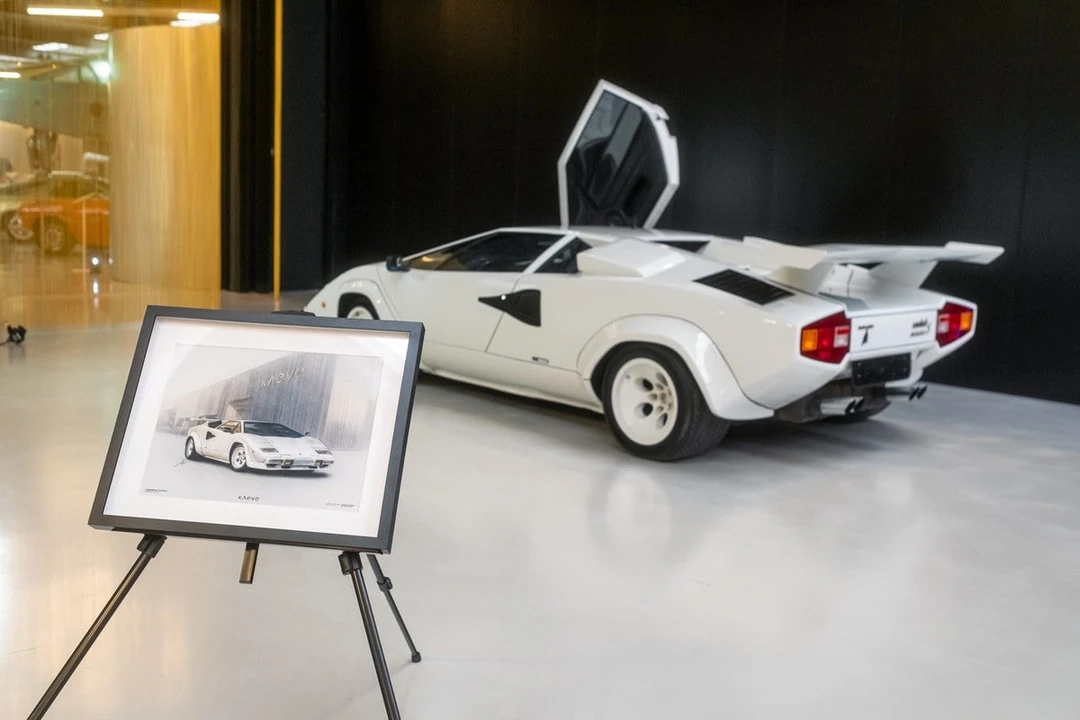 1985 Lamborghini Countach LP500 S - Image 15 of 30