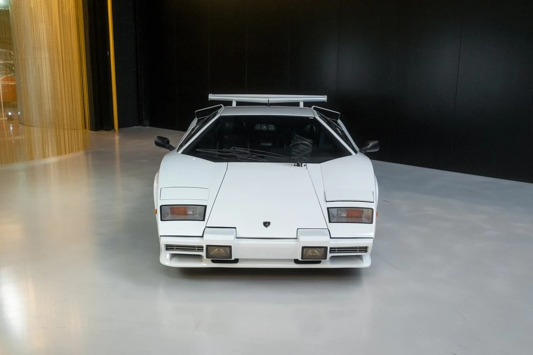 1985 Lamborghini Countach LP500 S - Image 5 of 30