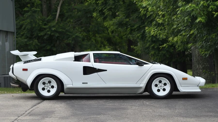 1985 Lamborghini Countach LP500 S - Image 2 of 31