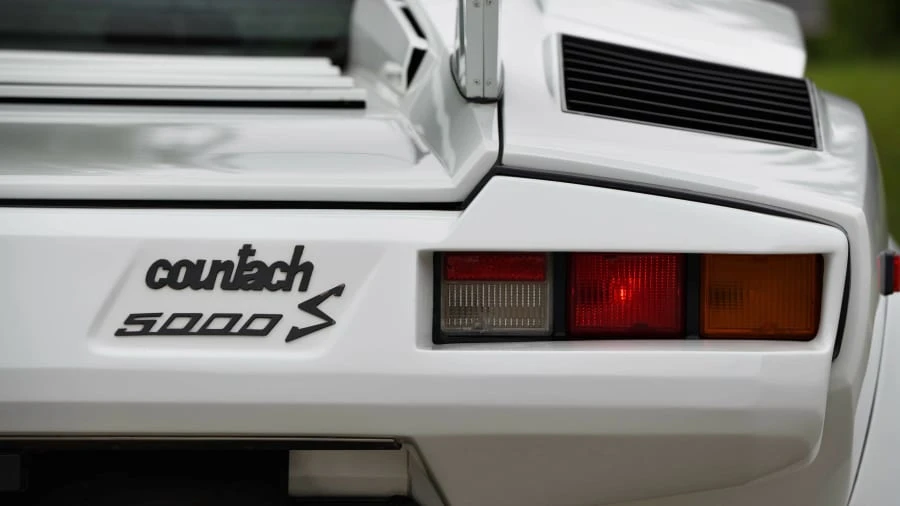 1985 Lamborghini Countach LP500 S - Image 11 of 31