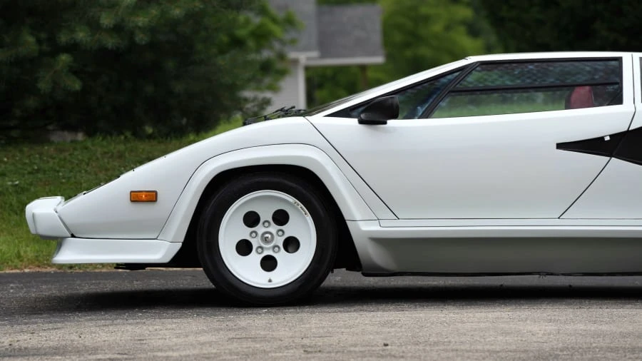 1985 Lamborghini Countach LP500 S - Image 19 of 31