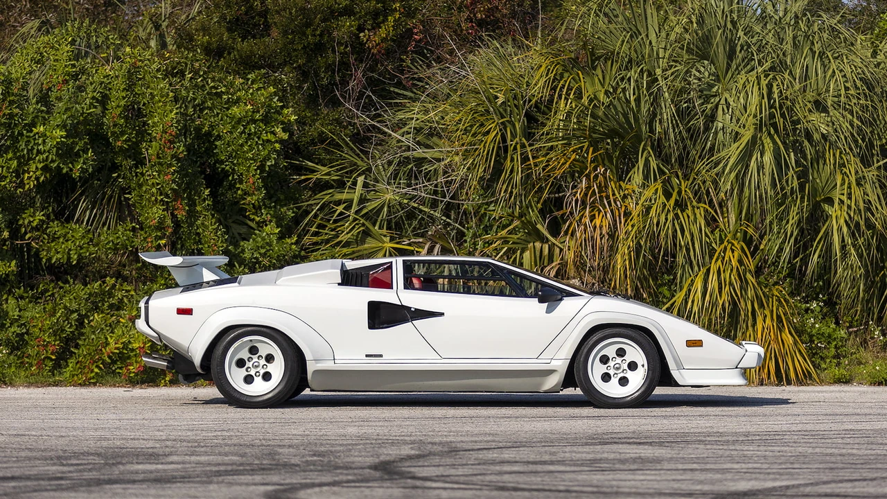 1985 Lamborghini Countach - Image 8 of 31