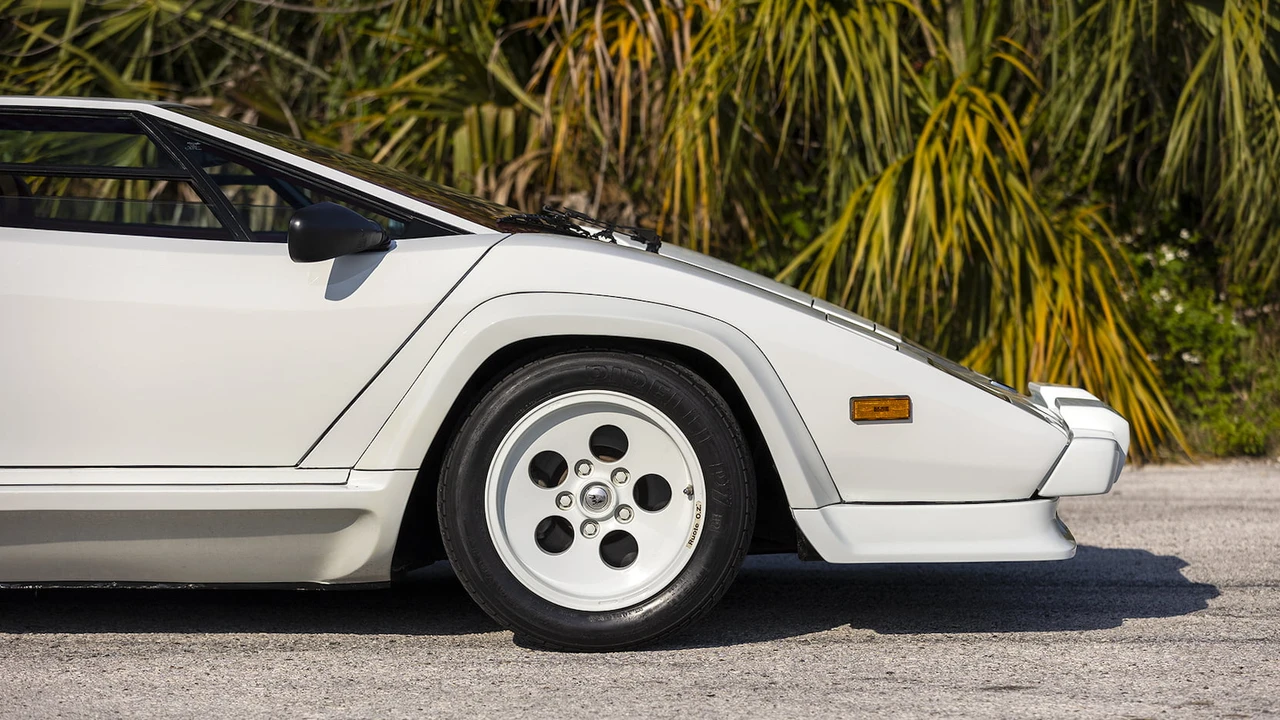 1985 Lamborghini Countach - Image 29 of 31