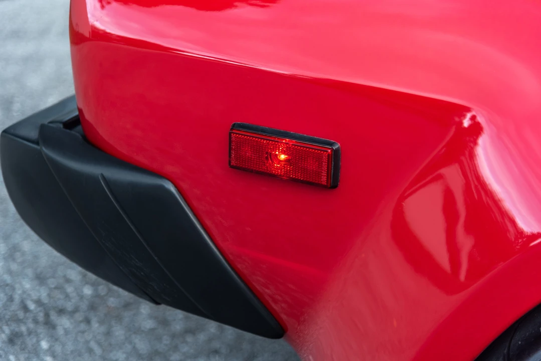 1985 Lamborghini Jalpa - Image 9 of 31