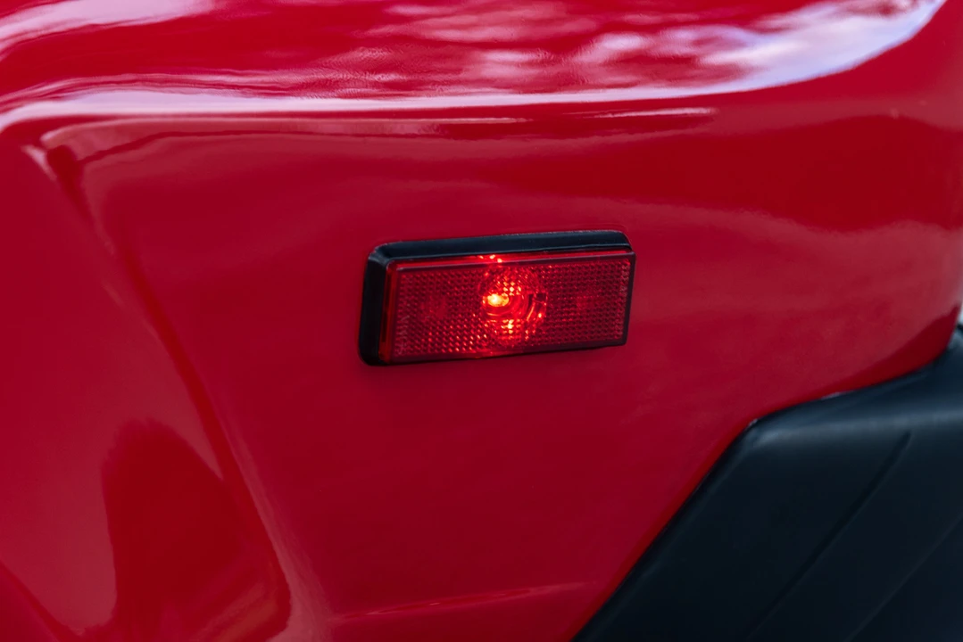 1985 Lamborghini Jalpa - Image 10 of 31