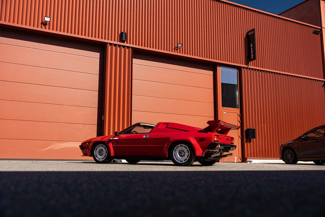 1985 Lamborghini Jalpa - Image 16 of 31