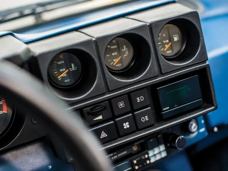 1985 Lamborghini Jalpa - Image 16 of 28