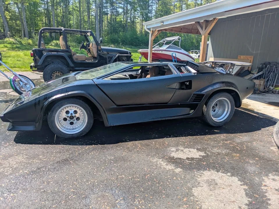 1985 Lamborghini Countach - Image 2 of 8