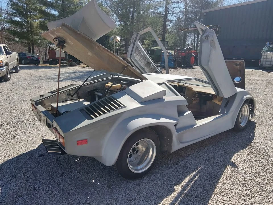 1985 Lamborghini Countach - Image 8 of 14