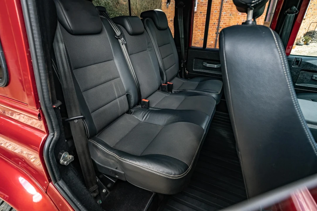 1985 Land Rover Defender 110 - Image 18 of 21