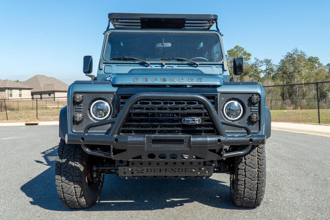 1985 Land Rover Defender 110 - Image 2 of 31