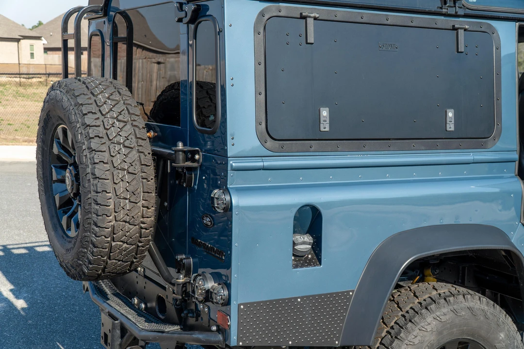1985 Land Rover Defender 110 - Image 25 of 31