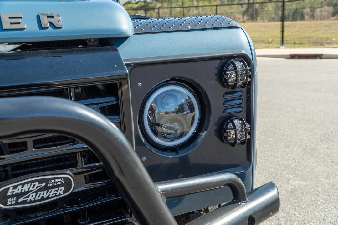 1985 Land Rover Defender 110 - Image 19 of 31